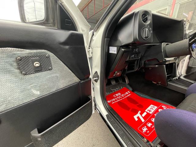 カローラレビン ＧＴ　ＡＰＥＸ　公認左ハンドル　３ドアハッチバック　エアコンパワステ付　２名乗車　エンジンフルオーバーホール済　ワイドフェンダー　ロールケージ　社外ハンドル　ワタナベ深リム１５インチ　ブリッドバケットシート　ＥＴＣ付（73枚目）