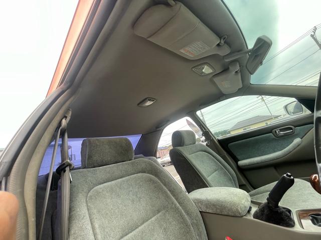 ローレル ２５メダリスト　公認５速　ＲＢ２５ＤＥＴ載せ替え　後期フェイス　社外フルエアロ　ステンマフラー　車高調　前置きインタークーラー　社外エアクリーナー　ワークＬＳ２０インチホイール（26枚目）