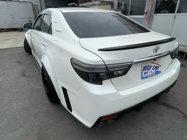 マークＸ ３５０Ｓ　公認６速　３５０Ｓ　Ｇ‘ｓ仕様ＳＡＲＤ６速キット　サンルーフ付　ＨＫＳ車高調　アルパイン８インチナビＴＶ　ステアリング連動　バックカメラ　１８インチアルミ　前後タワーバー　スマートキー×２（5枚目）