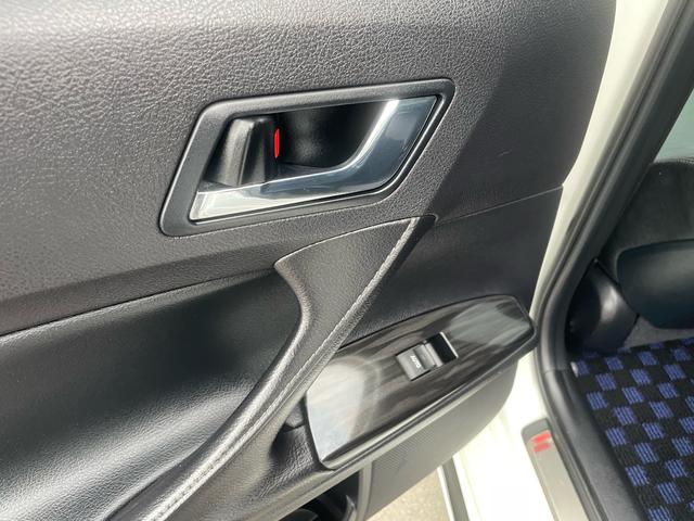 マークＸ ３５０Ｓ　公認６速　３５０Ｓ　Ｇ‘ｓ仕様ＳＡＲＤ６速キット　サンルーフ付　ＨＫＳ車高調　アルパイン８インチナビＴＶ　ステアリング連動　バックカメラ　１８インチアルミ　前後タワーバー　スマートキー×２（53枚目）