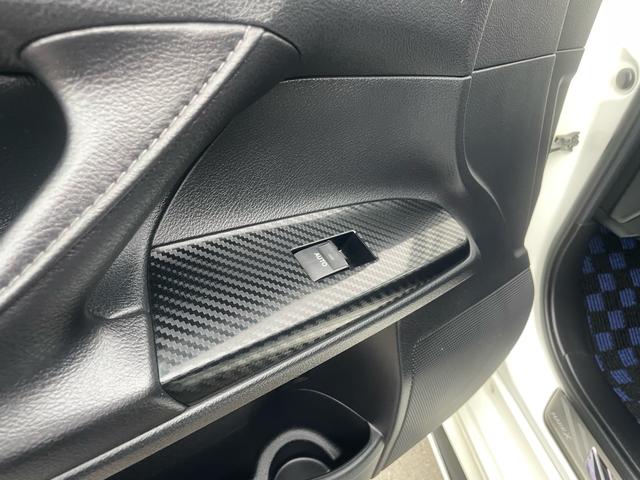 マークＸ ３５０Ｓ　公認６速　３５０Ｓ　Ｇ‘ｓ仕様ＳＡＲＤ６速キット　サンルーフ付　ＨＫＳ車高調　アルパイン８インチナビＴＶ　ステアリング連動　バックカメラ　１８インチアルミ　前後タワーバー　スマートキー×２（55枚目）