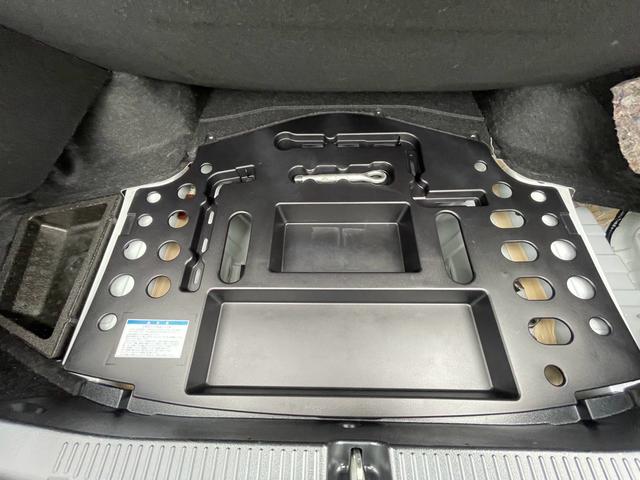 マークＸ ３５０Ｓ　公認６速　３５０Ｓ　Ｇ‘ｓ仕様ＳＡＲＤ６速キット　サンルーフ付　ＨＫＳ車高調　アルパイン８インチナビＴＶ　ステアリング連動　バックカメラ　１８インチアルミ　前後タワーバー　スマートキー×２（59枚目）