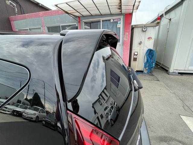 ノート ｅ－パワーニスモ　Ｓ　ワンオーナー　アルパイン９インチナビＴＶ　アラウンドビューモニター　ＥＴＣ２．０　インテリジェントルームミラー　ブリッツ車高調　盗難防止装置　前後ドラレコ　センターアームレスト　専用コンピューター（17枚目）