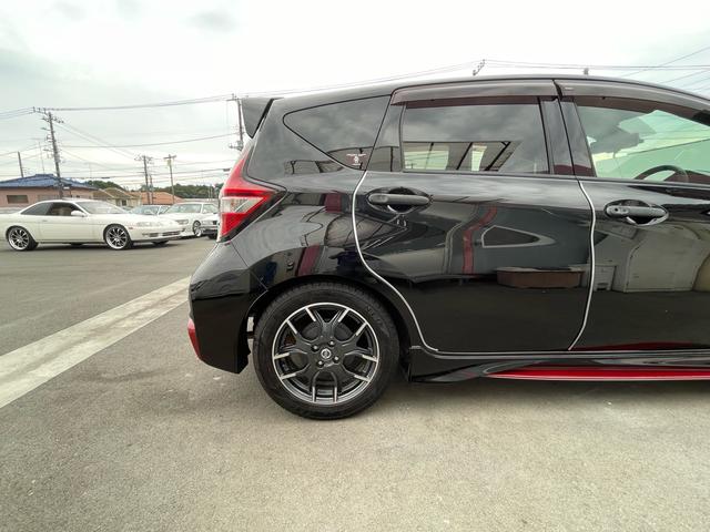 ノート ｅ－パワーニスモ　Ｓ　ワンオーナー　アルパイン９インチナビＴＶ　アラウンドビューモニター　ＥＴＣ２．０　インテリジェントルームミラー　ブリッツ車高調　盗難防止装置　前後ドラレコ　センターアームレスト　専用コンピューター（21枚目）