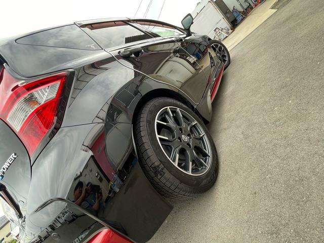 ノート ｅ－パワーニスモ　Ｓ　ワンオーナー　アルパイン９インチナビＴＶ　アラウンドビューモニター　ＥＴＣ２．０　インテリジェントルームミラー　ブリッツ車高調　盗難防止装置　前後ドラレコ　センターアームレスト　専用コンピューター（23枚目）