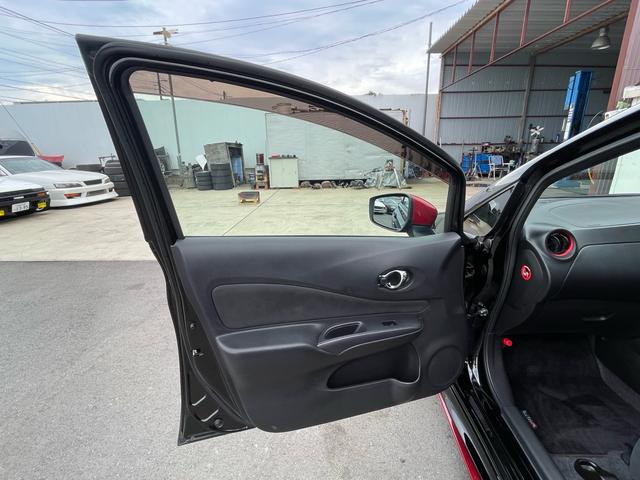 ノート ｅ－パワーニスモ　Ｓ　ワンオーナー　アルパイン９インチナビＴＶ　アラウンドビューモニター　ＥＴＣ２．０　インテリジェントルームミラー　ブリッツ車高調　盗難防止装置　前後ドラレコ　センターアームレスト　専用コンピューター（60枚目）