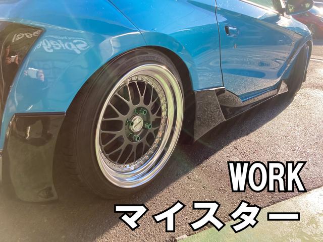 α　ＫＬＣプレミアムＧＴエアロフルキット　シュピーゲル車高調付き　ＷＯＲＫ１７インチアルミ　６ＭＴ　センターディスプレイ　グレードα　ローダウン仕様　社外バンパー　社外エアロ　社外アルミ　社外ホイール(12枚目)