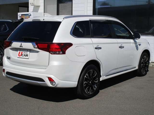 Gセーフティパッケージ 2.0Gセイフティ 4WD AC1500Wコンセント ルーフレール 衝突被害軽減ブレーキ レーン逸脱警報 レーダークルーズコントロール カロッツェリアサイバーナビ ETC ドラレコもカロッツェリア(7枚目)
