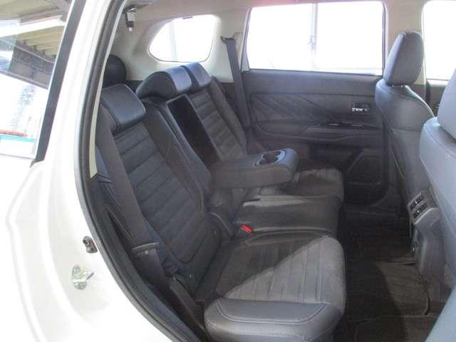 2.4G4WD 1500W電源 電気温水 サンルーフ ナビ(10枚目)