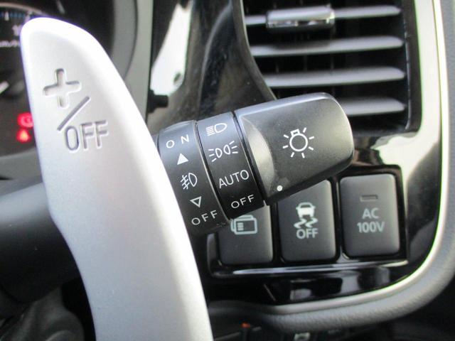 Gプレミアムパッケージ 禁煙車 ロックフォード 本革シート 誤発進抑制(前後) 衝突被害軽減 レーダークルーズ パーキングセンサー 全周カメラ 電動テールゲート AC電源 三菱リモートコントロール ETC リアスポ(69枚目)