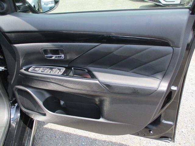 Gセーフティパッケージ 禁煙 7.7ナビ 1500W電源 残存率80% 全周囲カメラ 衝突被害軽減 車線逸脱防止 サイド&カーテンエアバッグ レーダクルーズ ステリモ ETC シートヒーター フルセグTV CD/DVD再生(36枚目)