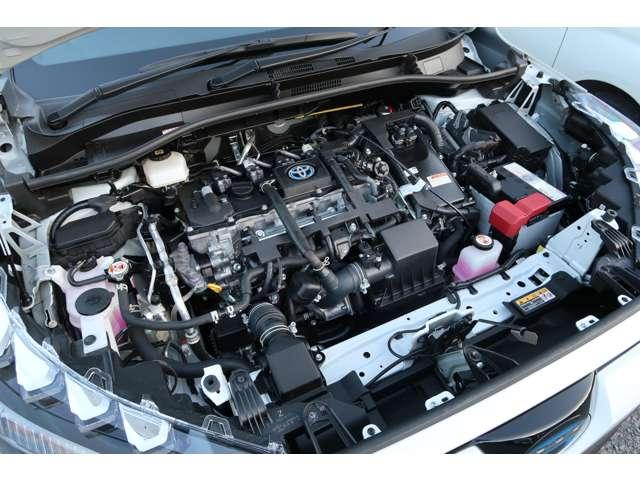 カローラクロス １．８ハイブリッド　Ｚ　禁煙車　ルーフレール　純正ナビ　ワンオーナー　ＡＣ１００Ｖ電源　衝突被害軽減　車線逸脱警報　コーナーセンサー　誤発進抑制機能　運転席パワーシート　シートヒーター　オートパーキングブレーキ（18枚目）