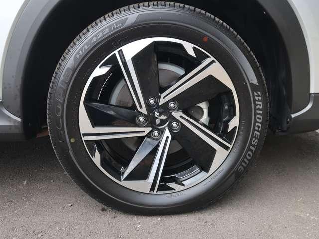 エクリプスクロスPHEV G ワンオーナー アルパイン11型フローティングナビ バックカメラ Bluetooth ETC車載器 シートヒーター 電動シート ヘッドアップディスプレイ AC1500W電源 レーダークルーズコントロール(9枚目)