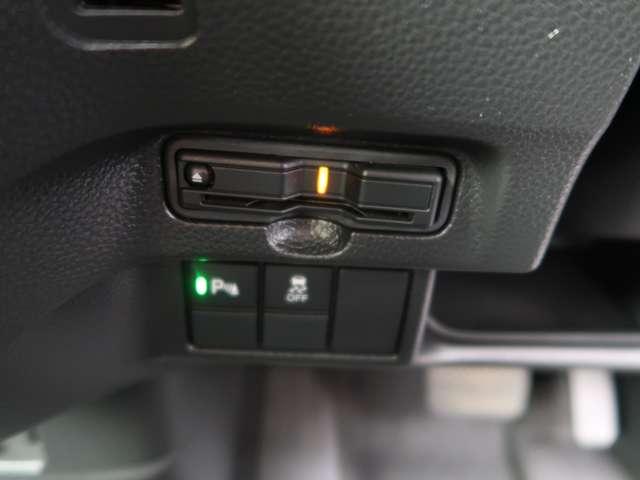 N-BOXカスタム EXターボ ホンダセンシング 純正8型ナビ ドラレコETC(5枚目)