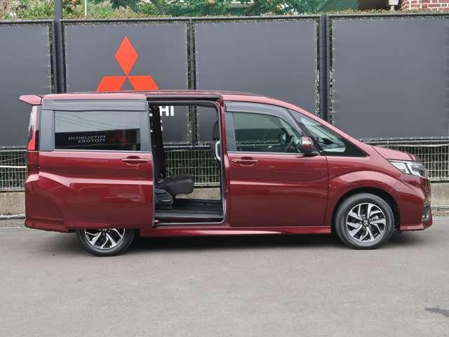 ステップワゴンスパーダ スパーダ ホンダセンシング 1オーナー 純正ナビ バックカメラ 車検整備(7枚目)