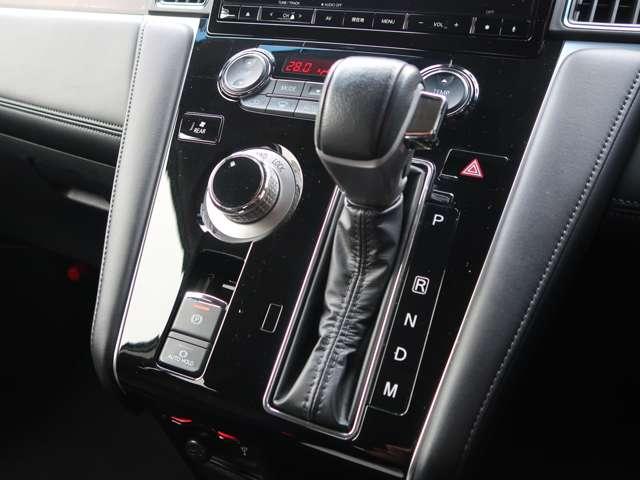 デリカD:5 P 純正ナビ 7人乗り 禁煙車 レンタカUP(12枚目)