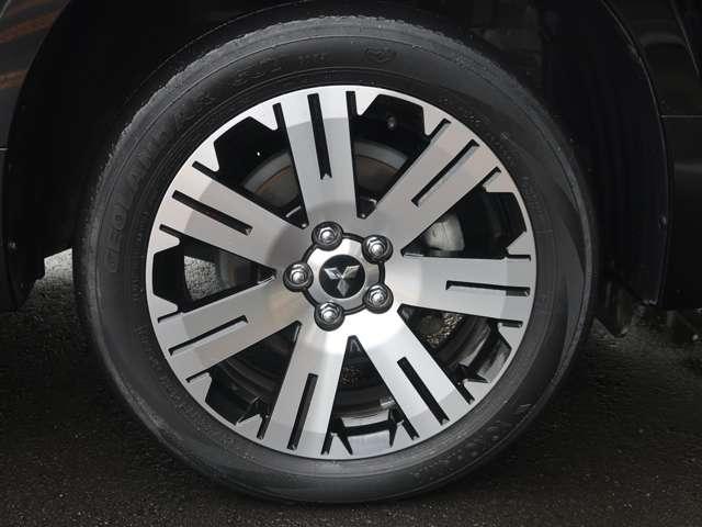 デリカD:5 P 1オーナー メモリーナビ 後席モニター 車検(9枚目)