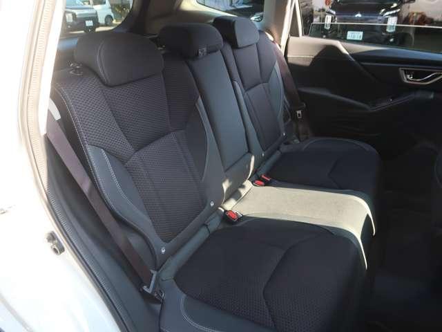 セカンドシート