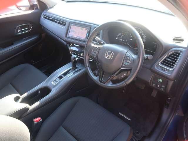 ヴェゼル Ｘ・ホンダセンシング　１オーナー　メモリーナビ　ＥＴＣ　車検整備付（10枚目）