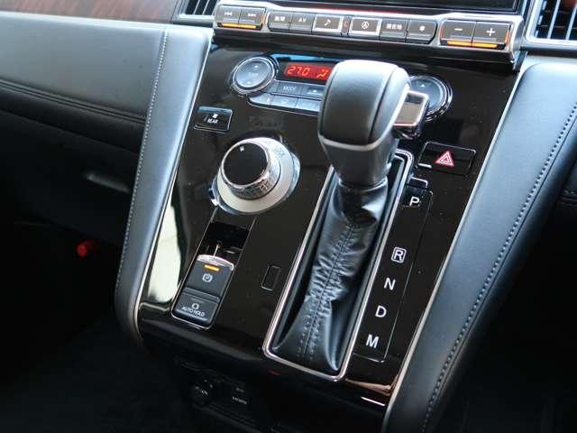 デリカD:5 G パワーパッケージ アルパイン11型メモリーナビ USB HDMI 全周囲カメラ アルパイン後席モニター ETC2.0車載器 ステアリングヒータ オートステップ 衝突軽減ブレーキ 車線逸脱警報 誤発進抑制 後側方車両検知(13枚目)