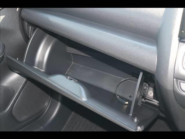 13G Fパッケージ メモリーナビ/フルセグ/バックカメラ/ETC/LEDライト/禁煙車(15枚目)