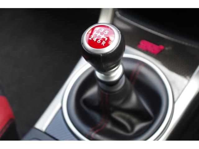 STI タイプS アドバンスドセイフティ ナビ(13枚目)