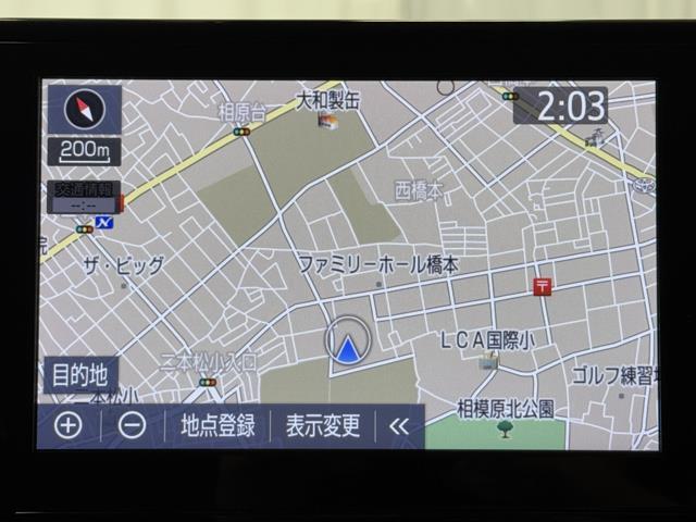 カローラツーリング ハイブリッド　Ｓ　プリクラッシュ　１００Ｖ電源　後カメラ　ＬＥＤヘッド　ドラレコ付　横滑防止装置　ナビ＆ＴＶ　オートクルーズ　イモビ　Ｉストップ　ＥＴＣ装備　キーフリーシステム　整備記録簿　フルセグＴＶ　オートエアコン（5枚目）