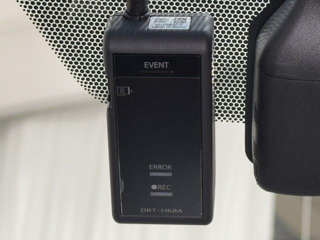 アルファード ３．５ＧＦ　衝突軽減　バックモニター　ナビ＆ＴＶ　クルコン　ＬＥＤヘッドランプ　地デジ　キーレス　アイドリングストップ　ＤＶＤ　３列シート　ＡＢＳ　アルミホイール　オートエアコン　パワーシート　エアバッグ　ＥＴＣ（7枚目）