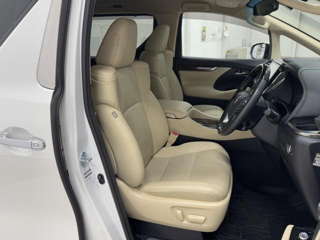 アルファード ３．５ＧＦ　衝突軽減　バックモニター　ナビ＆ＴＶ　クルコン　ＬＥＤヘッドランプ　地デジ　キーレス　アイドリングストップ　ＤＶＤ　３列シート　ＡＢＳ　アルミホイール　オートエアコン　パワーシート　エアバッグ　ＥＴＣ（15枚目）