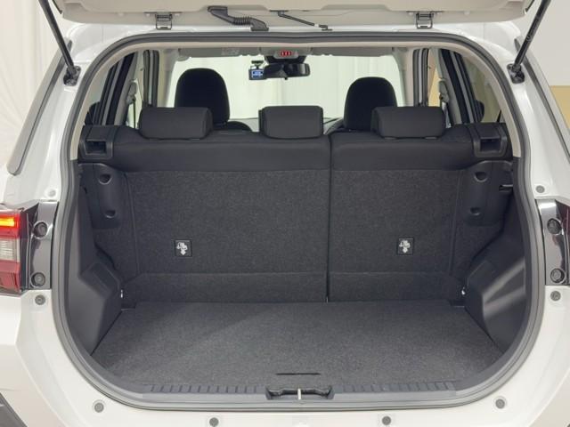 ライズ Ｚ　誤発進抑制機能　エアコン　エアロ　スマートキー＆プッシュスタート　地デジＴＶ　ドライブレコーダ　ＶＳＡ　盗難防止装置　ミュージックプレイヤー接続可　アイドリングストップ機能　クルコン　バックモニター（17枚目）