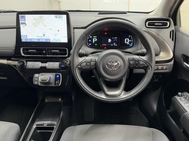 アクア Z LEDヘッドライト スマートキー 100V電源 イモビライザー アルミホイール ドライブレコーダー オートクルーズコントロール 点検記録簿 フルセグTV エアコン ESC ナビ&TV ETC キーレス(4枚目)