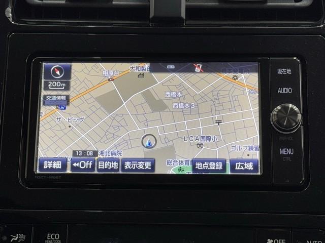 プリウス Ｓセーフティプラス　衝突回避システム　Ｂモニター　ドラレコ付き　定期点検記録簿　ＬＥＤライト　クルコン　ＥＴＣ装備　スマートＫＥＹ　ナビＴＶ　イモビライザー　横滑り防止機能　ＰＷ　カーテンエアバッグ　キーレスエントリー（5枚目）