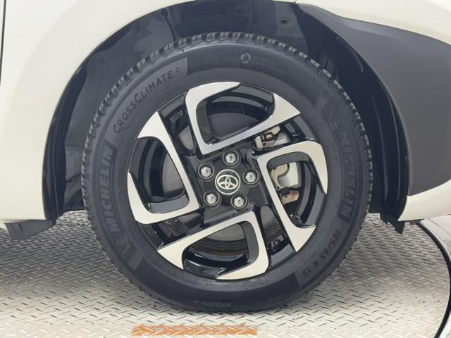 シエンタ ハイブリッドＧ　サポカー　地デジテレビ　ドライブレコーダー　メモリナビ　クルーズコントロール　Ｗ電動ドア　ＬＥＤ　ＶＳＣ　ＥＴＣ　キーフリー　ミュージックプレイヤー接続可　アイドリングストップ　イモビライザー　ＡＢＳ（16枚目）