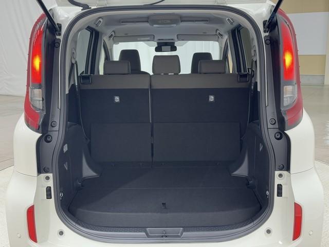 シエンタ ハイブリッドＧ　サポカー　地デジテレビ　ドライブレコーダー　メモリナビ　クルーズコントロール　Ｗ電動ドア　ＬＥＤ　ＶＳＣ　ＥＴＣ　キーフリー　ミュージックプレイヤー接続可　アイドリングストップ　イモビライザー　ＡＢＳ（17枚目）