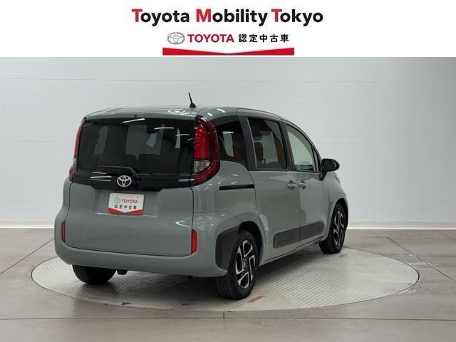 シエンタ Ｇ　クルーズＣ　盗難防止システム　試乗車　Ｗ電動ドア　ＬＥＤ　バックガイドモニター　ドライブレコーダー　フルセグＴＶ　ＡＡＣ　ＥＴＣ車載器　ＰＳ　エアＢ　ＰＷ　３列シート　キーフリー　ウォークスルー（2枚目）