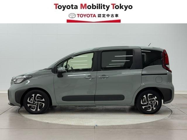 シエンタ Ｇ　クルーズＣ　盗難防止システム　試乗車　Ｗ電動ドア　ＬＥＤ　バックガイドモニター　ドライブレコーダー　フルセグＴＶ　ＡＡＣ　ＥＴＣ車載器　ＰＳ　エアＢ　ＰＷ　３列シート　キーフリー　ウォークスルー（3枚目）