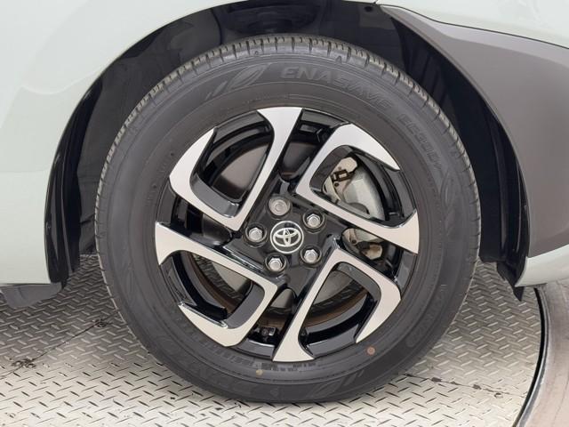 シエンタ Ｇ　クルーズＣ　盗難防止システム　試乗車　Ｗ電動ドア　ＬＥＤ　バックガイドモニター　ドライブレコーダー　フルセグＴＶ　ＡＡＣ　ＥＴＣ車載器　ＰＳ　エアＢ　ＰＷ　３列シート　キーフリー　ウォークスルー（18枚目）