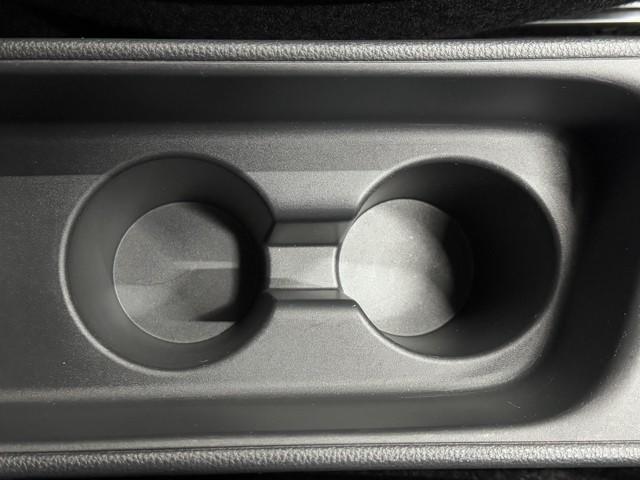 ヤリスクロス G ETC装備 リヤカメラ スマートエントリー イモビライザー オートエアコン アルミホイール キーレス パワーウィンドウ クルコン ABS ドライブレコーダー エアバッグ パワーステアリング(9枚目)