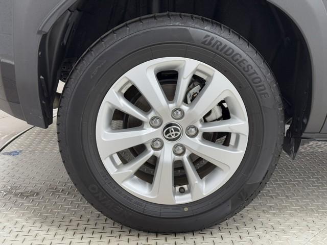 ヤリスクロス G ETC装備 リヤカメラ スマートエントリー イモビライザー オートエアコン アルミホイール キーレス パワーウィンドウ クルコン ABS ドライブレコーダー エアバッグ パワーステアリング(17枚目)