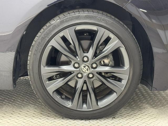 カローラツーリング ハイブリッド　ダブルバイビー　追突軽減ブレーキ　バックモニタ　横滑防止　スマキー　ＬＥＤライト　Ａストップ　デュアルエアバッグ　エアコン　オートクルーズ　サイドエアバッグ　ＥＴＣ付　ナビ　ＰＳ　キーフリー　ＡＢＳ　エアバック（19枚目）