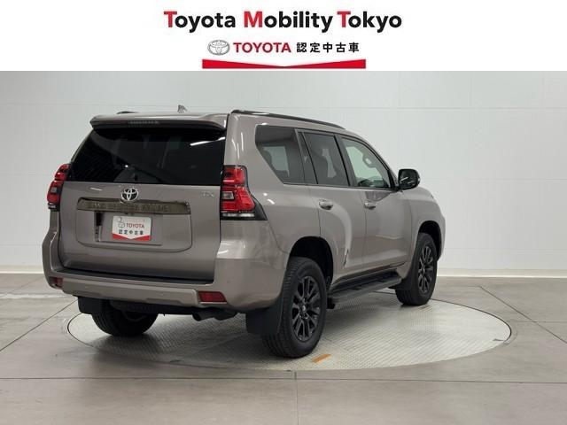 ランドクルーザープラド ＴＸ　Ｌパッケージ・ブラックエディション　ＴＳＳ　盗難防止システム　本革シート　ＡＢＳ　クルコン　ＬＥＤライト　パワーウィンドウ　パワステ　フルタイム４ＷＤ　アルミホイール　エアバッグ　電動パワーシート　キーレス　バックモニター　エアコン（2枚目）