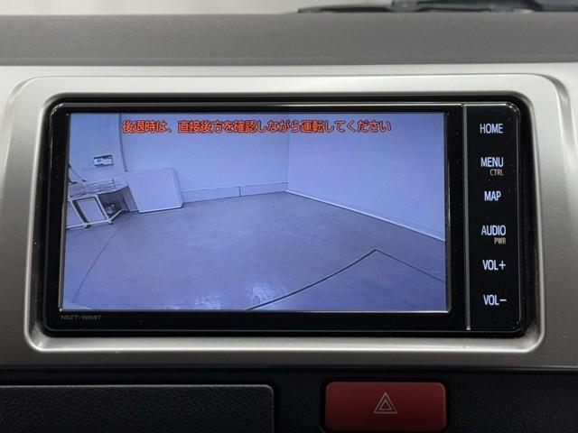 ハイエースバン ロングスーパーＧＬ　フルフラット　リアカメラ　ＳＲＳ　ダブルエアバッグ　Ｗエアコン　横滑り防止装置付　盗難防止機能　キーレス　スマートエントリー　ＤＶＤ視聴可　エアコン　パワステ　ナビＴＶ　ドライブレコーダ　ＥＴＣ（6枚目）