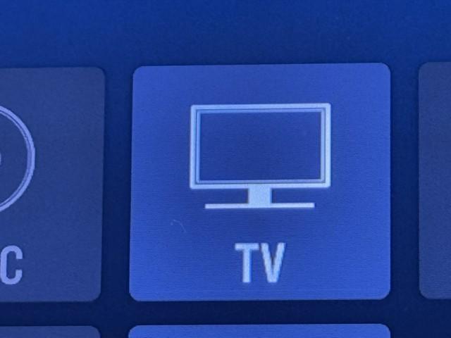 C-HR G ハーフ革 TSS ワンオナ アイドルストップ DVD再生可 定期点検記録簿 LEDヘッド バックモニタ イモビライザー ナビ&TV ETC付 キーフリーシステム スマキー 横滑り防止機能 クルーズC(7枚目)