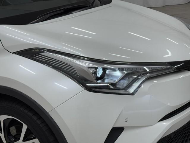 C-HR G ハーフ革 TSS ワンオナ アイドルストップ DVD再生可 定期点検記録簿 LEDヘッド バックモニタ イモビライザー ナビ&TV ETC付 キーフリーシステム スマキー 横滑り防止機能 クルーズC(18枚目)