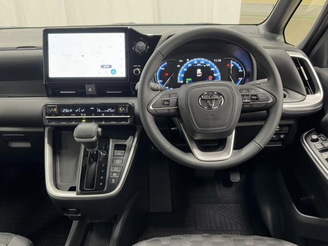 ヴォクシー ハイブリッドS-Z パワーウィンドウ DVD再生機能 インテリキー 横滑防止装置 地デジTV アクティブクルーズコントロール フルオートエアコン リアカメラ エアバッグ ABS 100V充電 ナビTV WAC キーレス(4枚目)