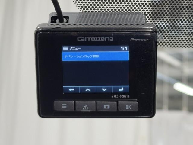 ヴォクシー ハイブリッドS-Z パワーウィンドウ DVD再生機能 インテリキー 横滑防止装置 地デジTV アクティブクルーズコントロール フルオートエアコン リアカメラ エアバッグ ABS 100V充電 ナビTV WAC キーレス(9枚目)