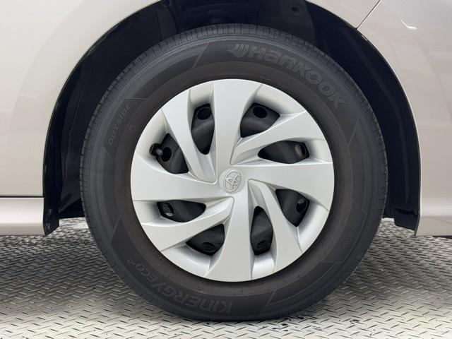 ヤリス Ｇ　カーナビ　点検記録簿　Ｂカメラ　エアコン　スマートキー＆プッシュスタート　ドライブレコーダー　ＬＥＤヘッド　メモリーナビゲーション　イモビ　横滑り防止システム　クルーズＣ　ＡＢＳ　パワーウィンドウ（18枚目）