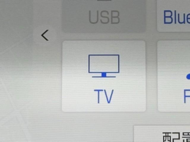 アルファード ２．５Ｓ　Ｃパッケージ　両電動ドア　Ｂモニタ　地デジ　定期点検記録簿　ＤＶＤ再生可能　リアオートエアコン　ナビテレビ　横滑り防止　クルコン　ＡＣ１００Ｖ電源　セキュリティ　ＥＴＣ車載器　ＬＥＤヘッドライト　スマートキー　３列（8枚目）