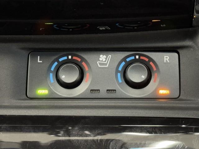 アルファード ２．５Ｓ　Ｃパッケージ　両電動ドア　Ｂモニタ　地デジ　定期点検記録簿　ＤＶＤ再生可能　リアオートエアコン　ナビテレビ　横滑り防止　クルコン　ＡＣ１００Ｖ電源　セキュリティ　ＥＴＣ車載器　ＬＥＤヘッドライト　スマートキー　３列（16枚目）