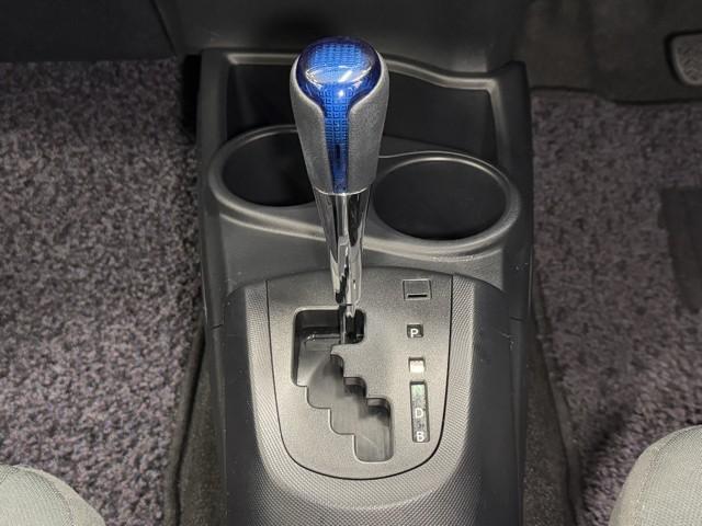 アクア S 車線逸脱警報システム BLUETOOTH バックカメラ ドラレコ ナビ&TV 前後障害物センサー 被害軽減ブレーキ オートライト デュアルエアバック メモリーナビ 格納ミラー ATハイビーム ETC(12枚目)